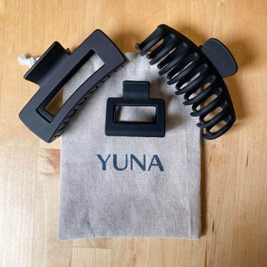 Hair Clip Black from above.