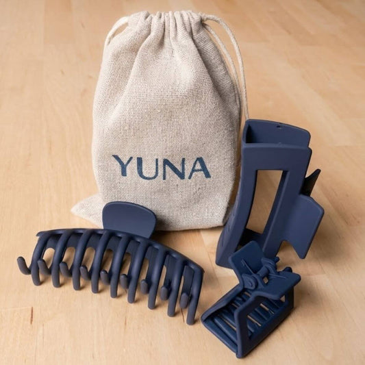 Hair Clip Blue in front of porfile